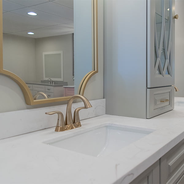 quartz countertop sink on bathroom vanity